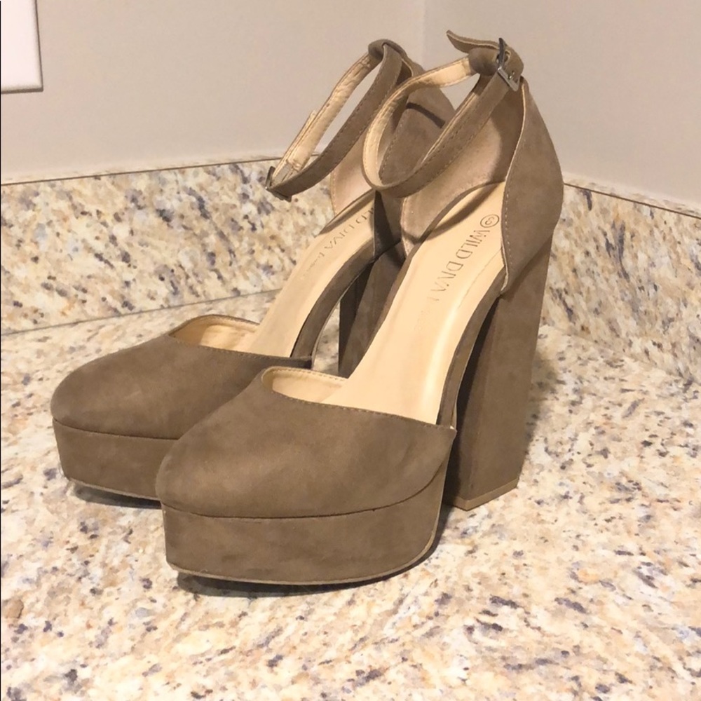 Nude platform heels